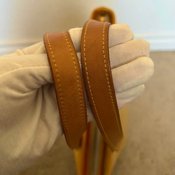 Louis Vuitton Monogram Vernis Houston - Picture 3 of 13